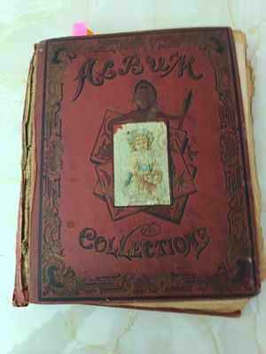 Chromos et images Album 32x25 cm, 35 pages. Images collées s…