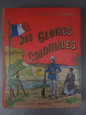 un vieux livre pour enfants avec une illustration représentant un soldat et une femme