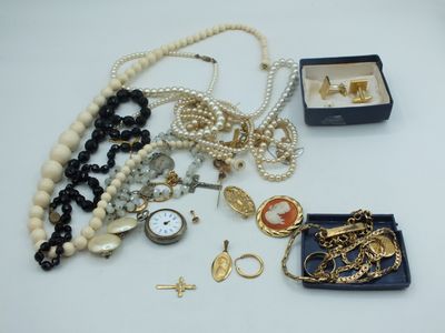 many different types of jewelry on the table