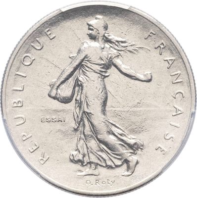 l'image d'une pièce d'argent représentant une femme tenant un panier