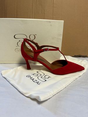 1 Paire de sandales à talons de la marque GHAZAL - modèle Ja…