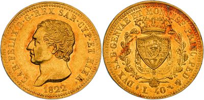a gold sovereign coin with an image of queen victoria