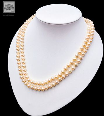 collier de perles à deux rangs avec fermoir en or