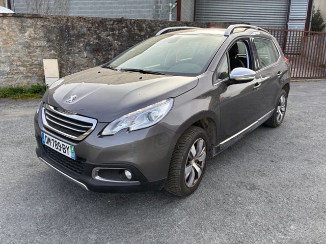 Véhicule particulier PEUGEOT 2008 immatriculé DM-789-BY, 1ère mis...