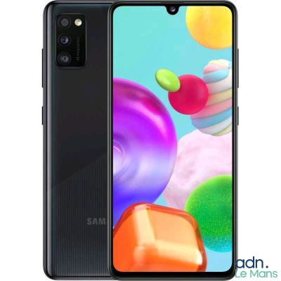 samsung galaxy m28s with a black back and front camera