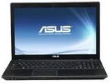 L'ordinateur portable ASUS est ouvert et prêt à l'emploi.
