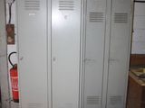 an image of a room with a bunch of lockers in it