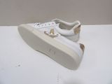 converse white and gold low top sneakers size 7 5