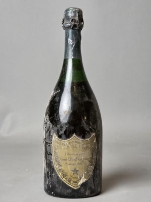 B de Dom Perignon 1964. Taches - Photo 1