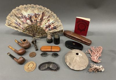 a lot of items that are sitting on a table