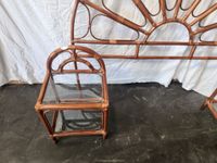 Ensemble de chambre en rotin teinté comprenant une tête de l… (photo 3)