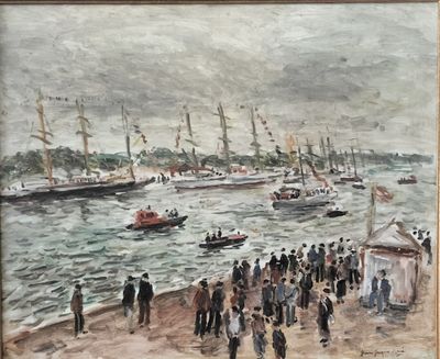 peinture d'un groupe de personnes se tenant sur une plage près d'une étendue d'eau