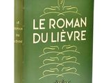 french edition of le roman bullievre, with a green cover and gold lettering