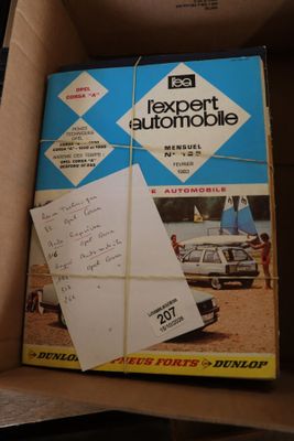 une boîte contenant un livre