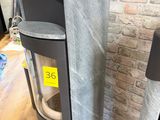 two speakers that are sitting next to each other on the floor