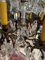 Un lustre à pampilles de cristal et laiton à 10 bras de lumi… (photo 4)