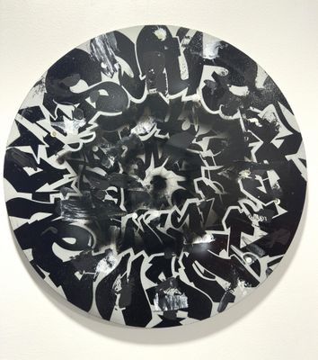 ENCS (1983). Blackrose, 2023. Technique mixte sur toile.