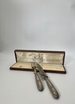 Coffret contenant un nécessaire à gigot en argent fourré (po…