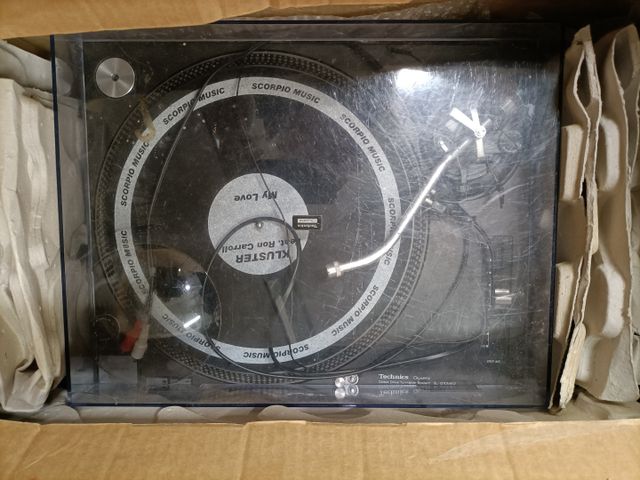 Technics Platine vinyle SL 1210MK2 non testée