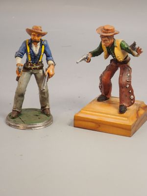 Figurines d'artistes - Far-West , 80 mm, 2 Cow-boys avec pis…
