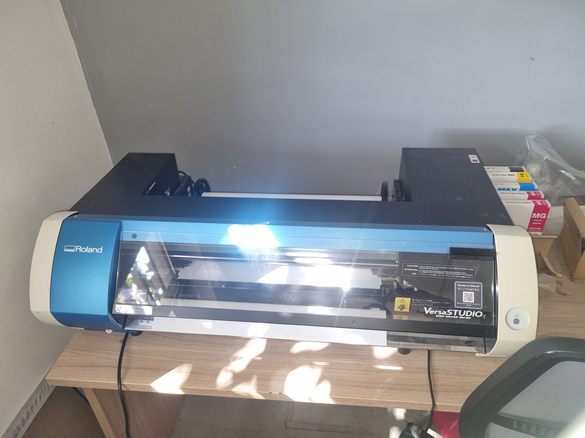 Traceur Versa Studio ROLAND modèle BN-20, n° de série BF0016…