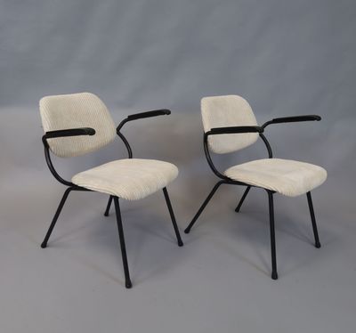 MARKOMARKO - HOLLANDE (éditeur) Paire de fauteuils, en tube …