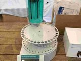 a picture of a machine that is sitting on a table