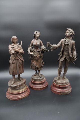 Lot de 3 régules « Jeanne d’Arc, Princesse Marie » et « Le coup d...