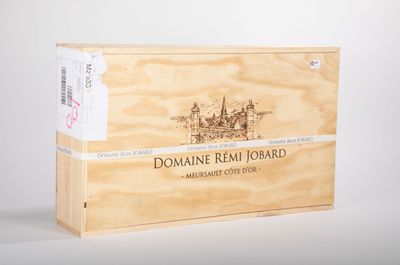 a wooden box with a wine label on it