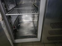 2 tours réfrigérés positifs à deux portes sans marque appare… (photo 4)