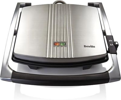 une image montrant un gros plan d'un grille-pain sur fond blanc