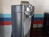 an image of a toaster and a toaster on a counter