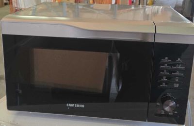 7 / Micro-ondes combiné pose libre - SAMSUNG - MC28M60…