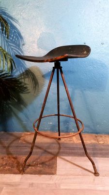 Tabouret haut d'atelier en métal du début XXème siècle - Photo 1