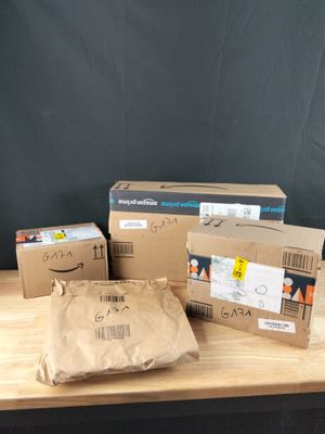 Lot de 4 colis Mystere (Retour Amazon,NPAI, Adresse incomplete, Destoc - Photo 1