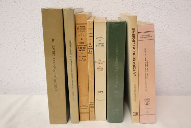CHINE : Histoire et institutions de la Chine ancienne, Les instit...