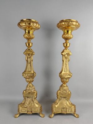 paire de chandeliers anciens en laiton