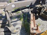 an image of a machine that is sitting on the ground