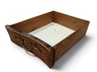 Commode galbée en bois de placage ouvrant à cinq tiroirs sur… (photo 2)