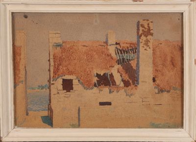 une vieille photo d'un bâtiment avec une cheminée et une fenêtre