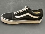 vans old skooler black and white sneakers