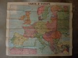 une vieille carte de l'Europe sur laquelle figurent les noms des pays