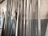 a lot of metal poles that are in a room