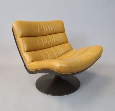 GEOFFREY HARCOURT (NÉ EN 1935) - ARTIFORT (éditeur) Chauffeu…