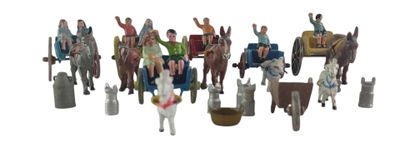 de nombreuses figurines représentant des personnes à cheval et des chevaux