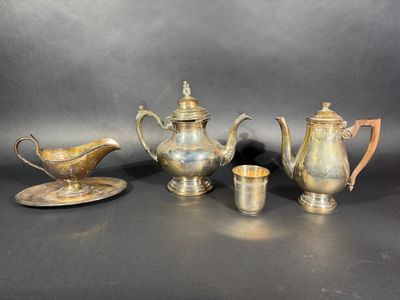 CHRISTOFLE Une saucière en métal argenté