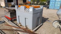 1 cuve en plastique gris et orange (photo 6)