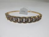un bracelet en or et diamants