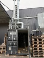 Conteneur de chauffage d'air à pellets et ses équipements as…