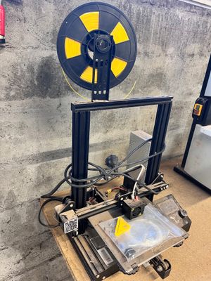an image of a machine that is sitting on top of a table